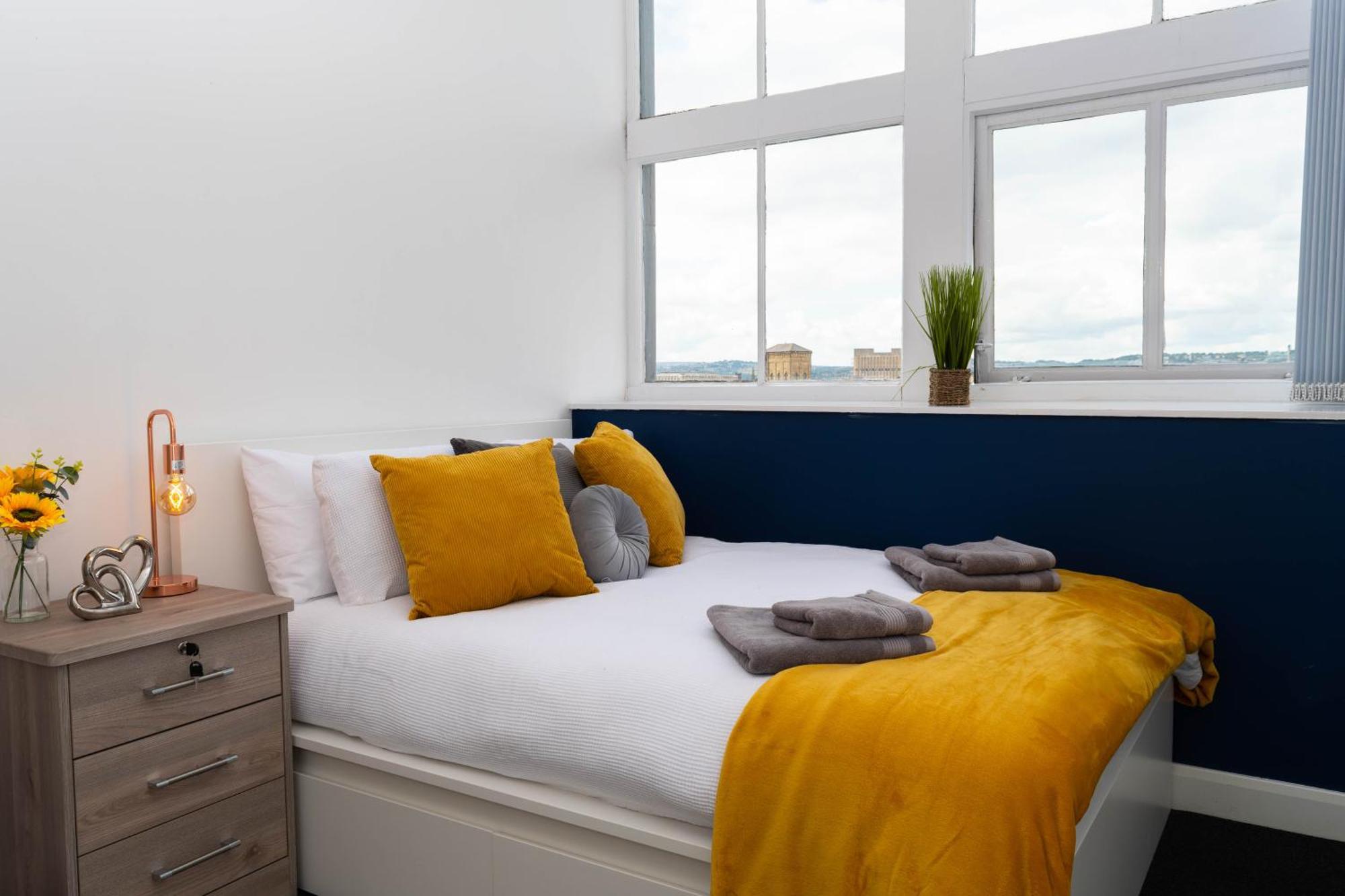 Sky Apartments Bradford  Room photo